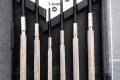 À vendre: Coffret de tournevis de précision