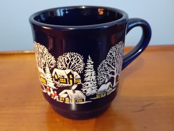 Vente: Mug noir décor montagne hiver