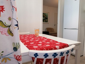 Annetaan vuokralle: furnished room (girl only) in Tapiola close to campus