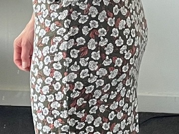 Selling: All seasons dress