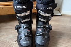 Winter sports: Atomic Hawx Prime Boa 85 Womens 26-26.5 Ski Boots