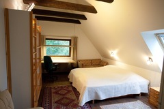 Renting out: Rental room for post graduate researcher available in Kauniainen