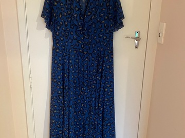 Selling: Blue Print Chiffon Dress