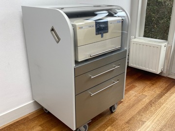 Gebruikte apparatuur: Sirona Cerec Freesmachine met toebehoren