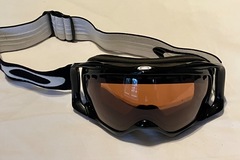 Winter sports: Oakley mens ski goggle