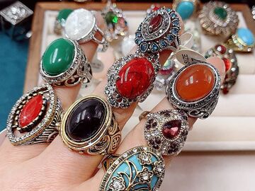 Bulk Lots: 100pcs colored acrylic diamond and gemstone ring