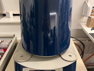 Gebruikte apparatuur: ELEPHANT keramische persoven StratoPress