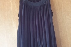 Selling: KS glamor top