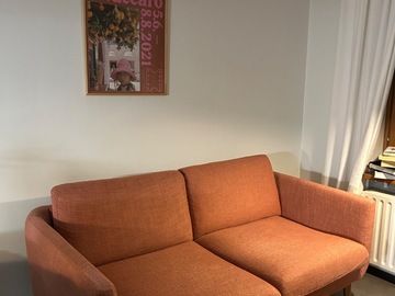 Selling: Sofa
