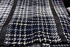 Vente: A VENDRE JUPE HIVER A CARREAUX 