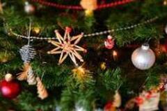 Selling:    Christmas Special Reading Detailed answer of your questions 