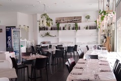 Reserve your space: Sala ristorazione al porto turistico 