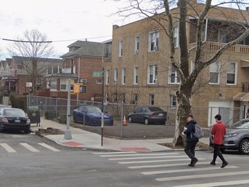 Monthly Rentals (Owner approval required): Bronx NY, Rent Private Driveway – Rhinelander & Lurting Ave