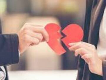 Selling: Special and Warm Reading for Two Hearts Still Holding On 