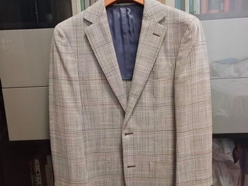 Selling with online payment: New without tags Suitsupply Havana Brown Checked Jacket Size 34R 