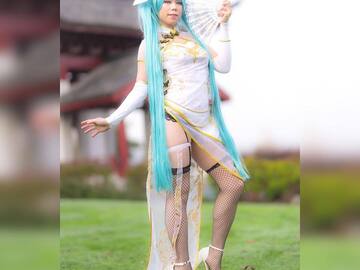 Selling with online payment: Vocaloid China Dress Canary Miku Hatsune 
