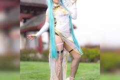 Selling with online payment: Vocaloid China Dress Canary Miku Hatsune 