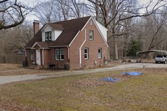 Daily Rentals: Chester VA, Secured Parking Near I-95 Overnight RV/Van Parking OK