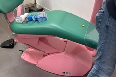 Gebruikte apparatuur: Zgan behandelstoel 2022 ultradent