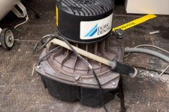 Gebruikte apparatuur: Dürr Dental VS 300 S natte afzuigunit. Bouwjaar 2002