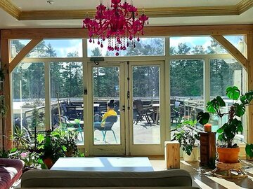 Residenssi: Hub Feenixin kansainvälinen taiteilijaresidenssi