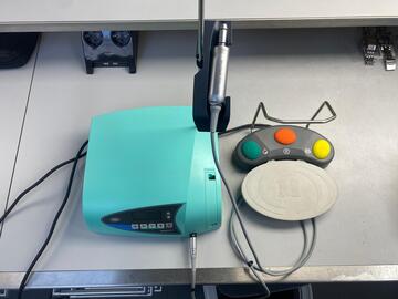 Gebruikte apparatuur: W&H Implantmed