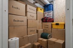 Vuokrataan: Edullinen pienvarasto Eirasta 2.2m2 - 40€/kk