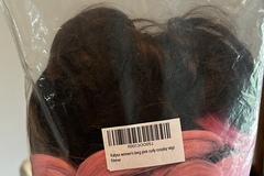 Selling with online payment: Brown and Pink Wefts