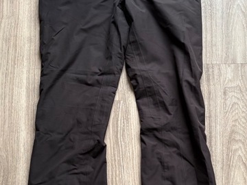 Winter sports: Black Ski trousers