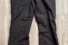 Winter sports: Black Ski trousers