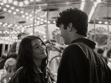 Selling: Does he wanna RECONCILE or I should MOVE ON ?