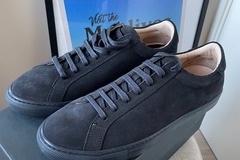 Selling with online payment: [EU] New Suitsupply navy suede sneakers, size US10\EU43
