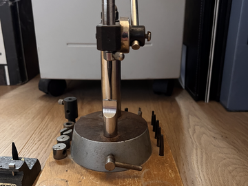 Selling with online payment: Vigor Vintage Staking Tool Set and Optician's Anvil For Eyeglass 