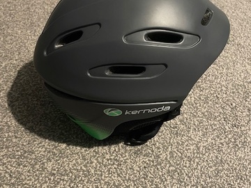 Winter sports: Kernoda Mens Ski Helmet Medium