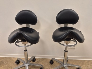 Gebruikte apparatuur: Te koop twee Score Jumper Balance