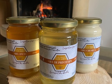 Les miels : Miel de fleurs  (liquide , crémeux et printemps)