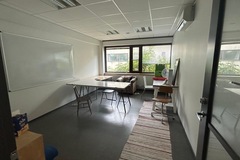 Vuokrataan: 16m2 työhuone Lauttasaaren Sähinässä