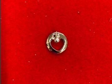 Bulk Lots: 50 pcs--Disney Mickey Mouse Necklace 18"-Silvertone-$1.99pcs