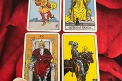 Selling: Tarot cards reading psychic