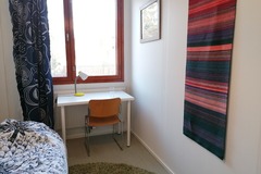 Annetaan vuokralle: funished room nearby university