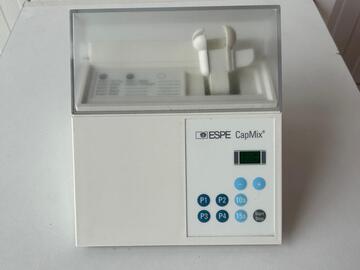 Gebruikte apparatuur: 3M Espe Cap mix schudapparaat