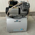 Gebruikte apparatuur: Dürr Dental Compressor 2 cilinder