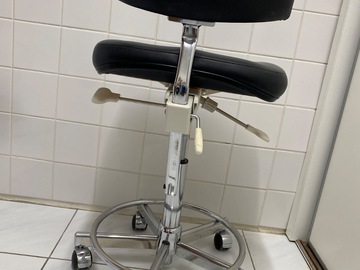 Gebruikte apparatuur: Tandarts stoel