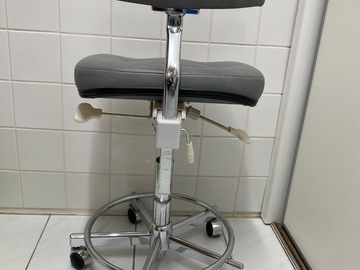 Gebruikte apparatuur: Tandarts stoel