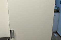 Gebruikte apparatuur: Voorraadkast incl. bakken