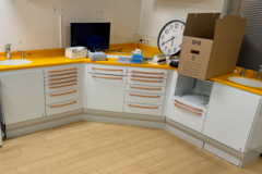 Gebruikte apparatuur: KaVo behandelmeubel