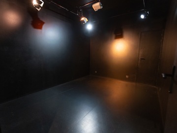 Vermietung pro halben Tag (4 Stunden): location salle de 12m² polyvalente