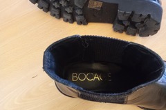 Vente: Boots noires vernis