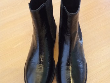 Vente: Boots noires vernis