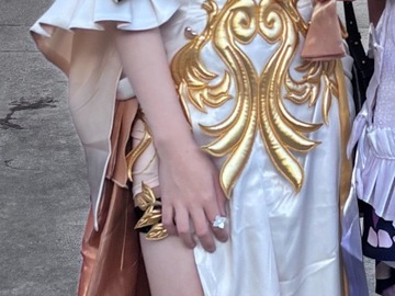 Selling with online payment: Dokidoki SR Aglaea with accessories 